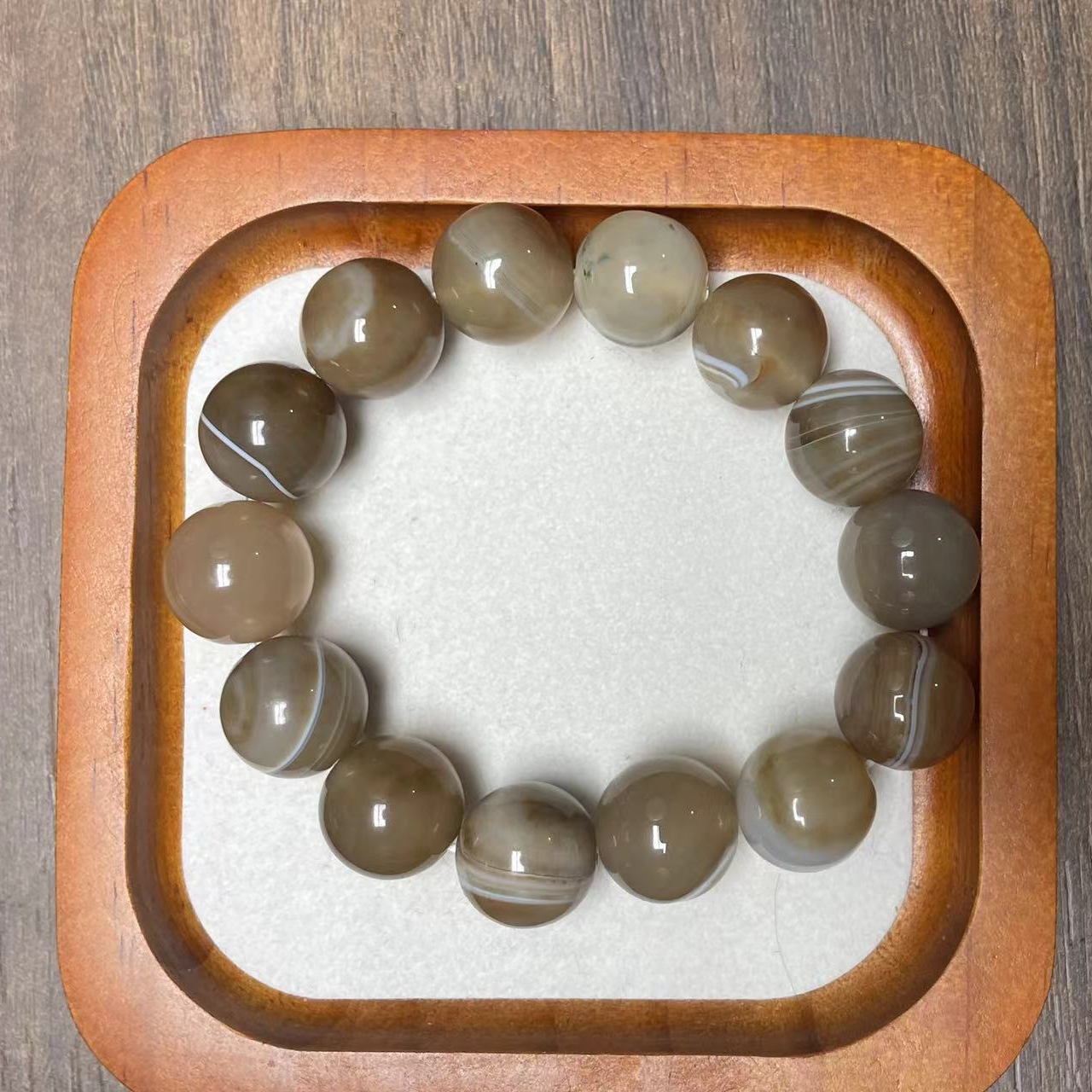 高端大气海古子珠串