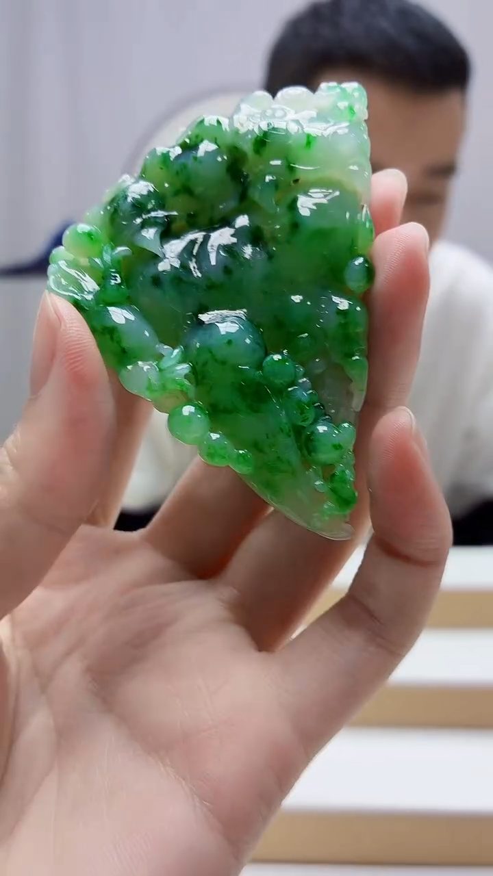 未镶嵌定制翡翠4898zm-毛货挂件157螃蟹