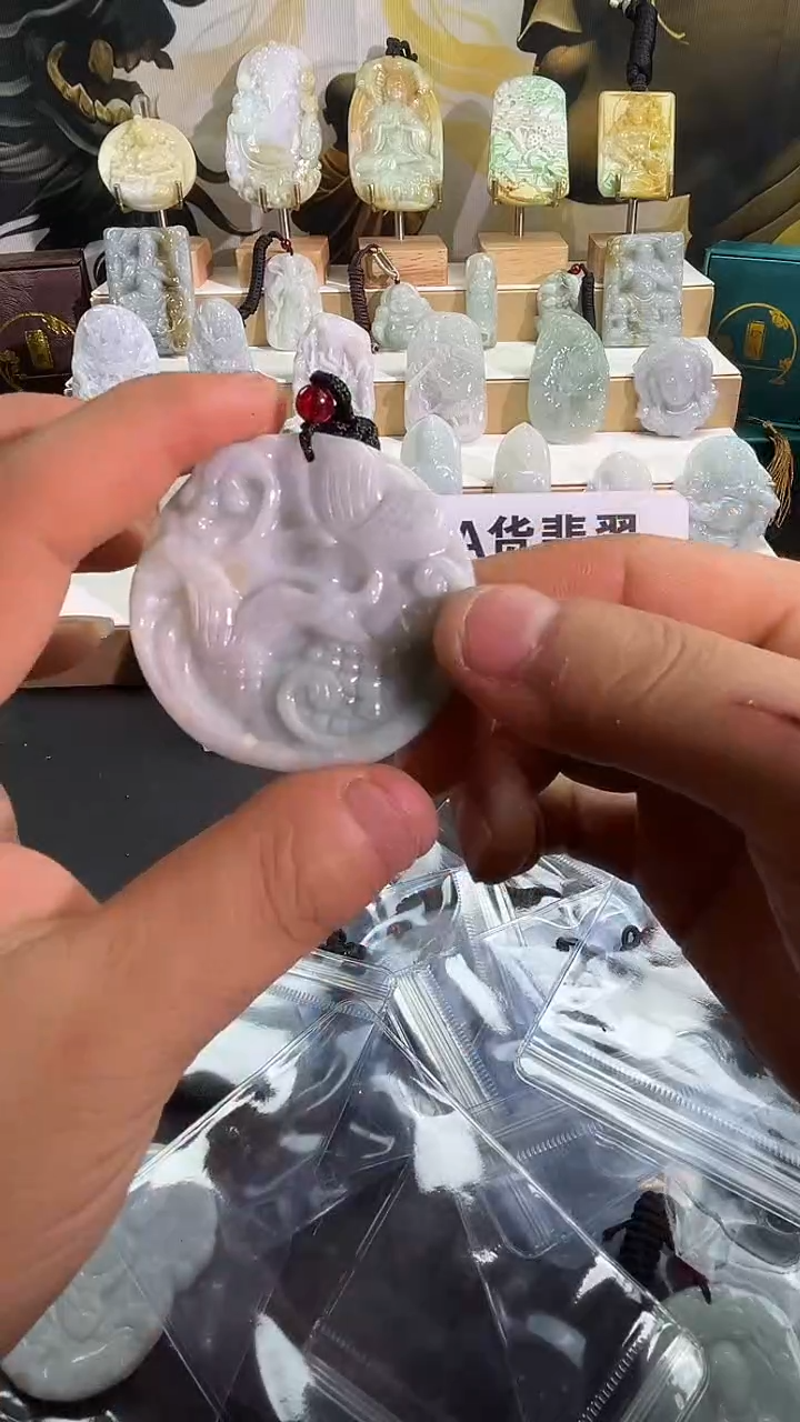 颈饰未镶嵌翡翠12//3   35