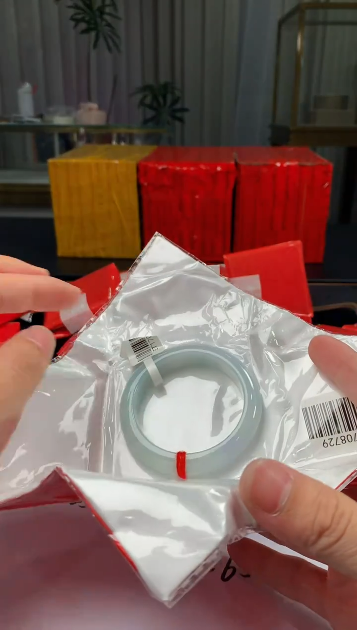 未镶嵌定制翡翠5073毛货不退不换  55-56