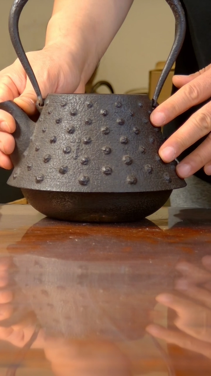 若**笛日本原产全新铸铁水壶