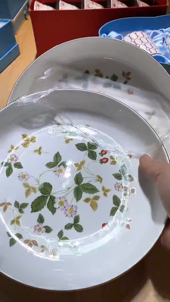 【闪购商品】瓷片锅碗瓢盆一件不剩