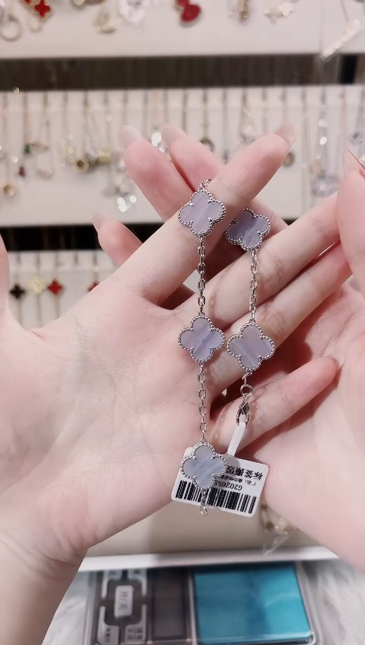 【闪购商品】玛瑙手饰18K金镶嵌18K金镶嵌 K白 