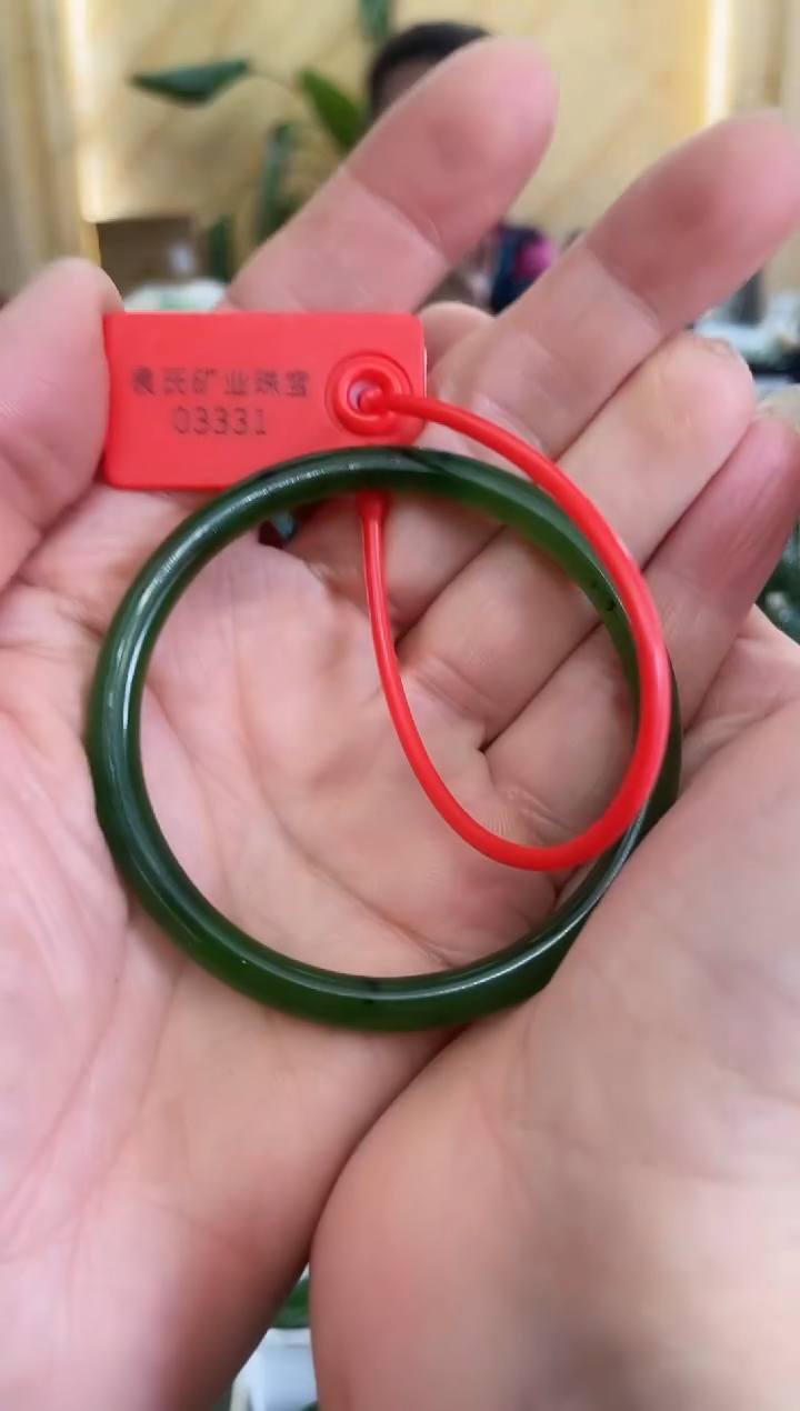 【闪购商品】和田玉（碧玉）手镯未镶嵌331