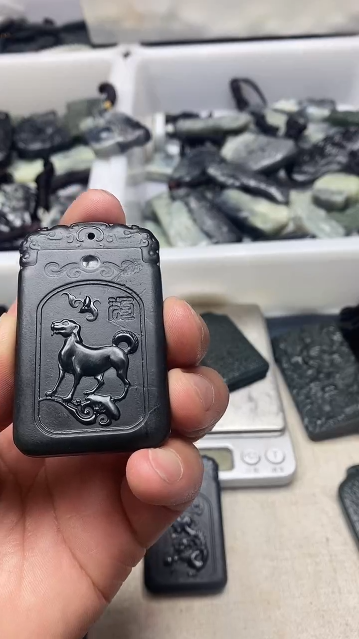 吊坠(不含链)未镶嵌和田玉1