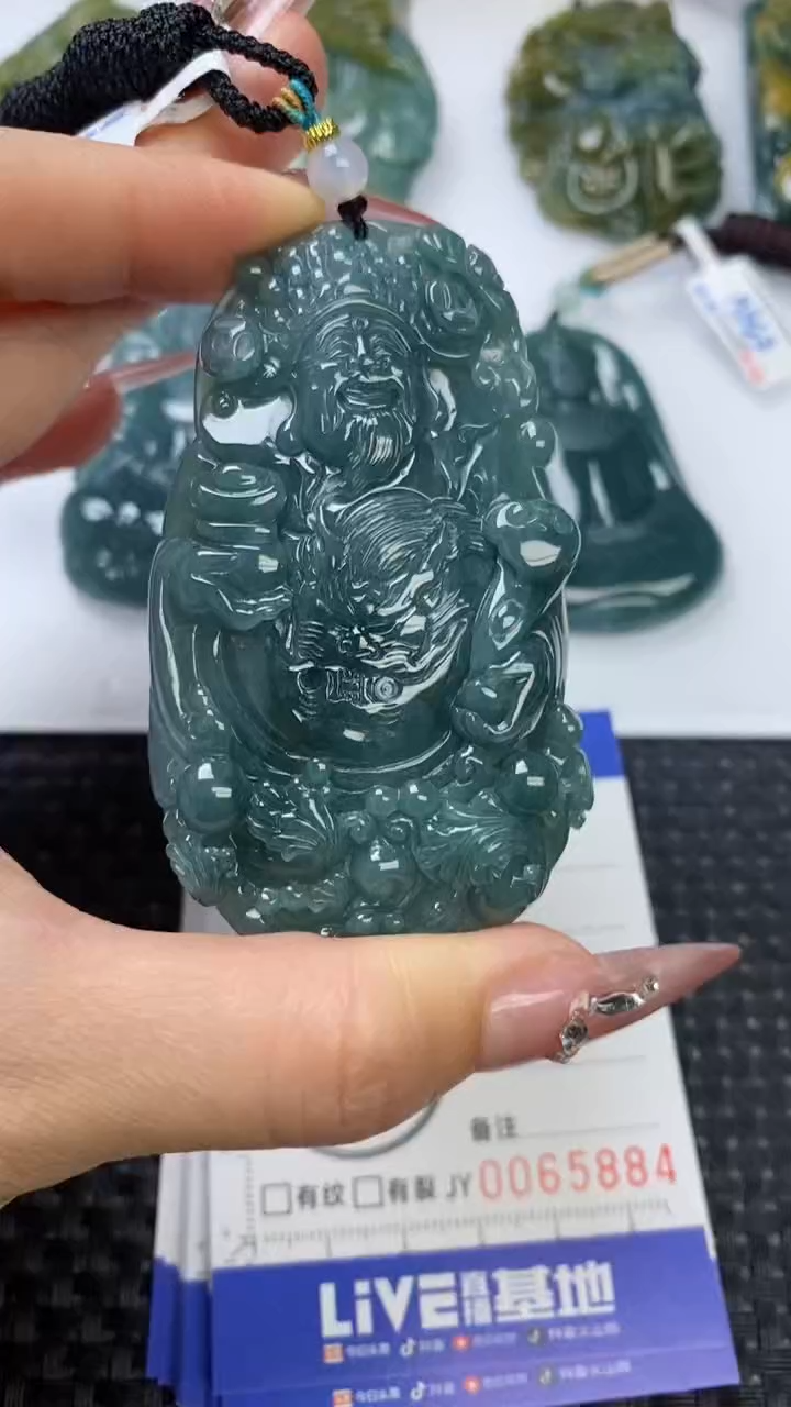 【闪购商品】翡翠颈饰未镶嵌111111111111111111