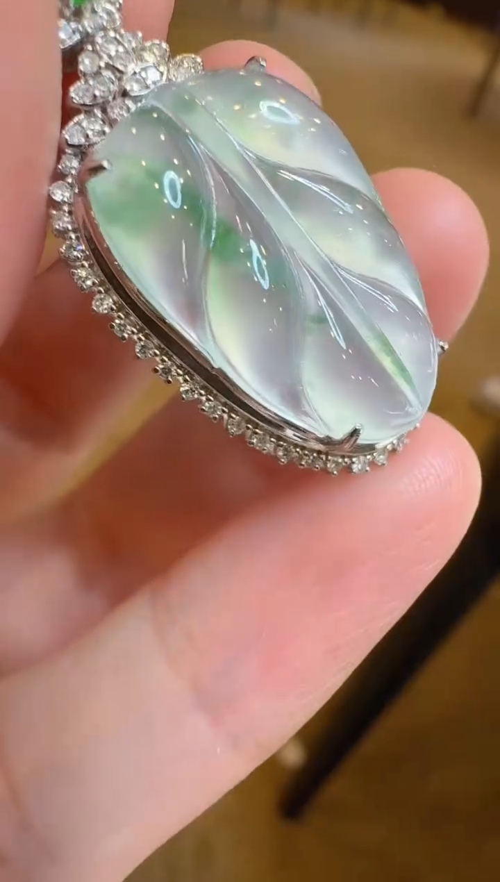 【闪购商品】翡翠吊坠(不含链)18K金镶嵌多样性团购发一件