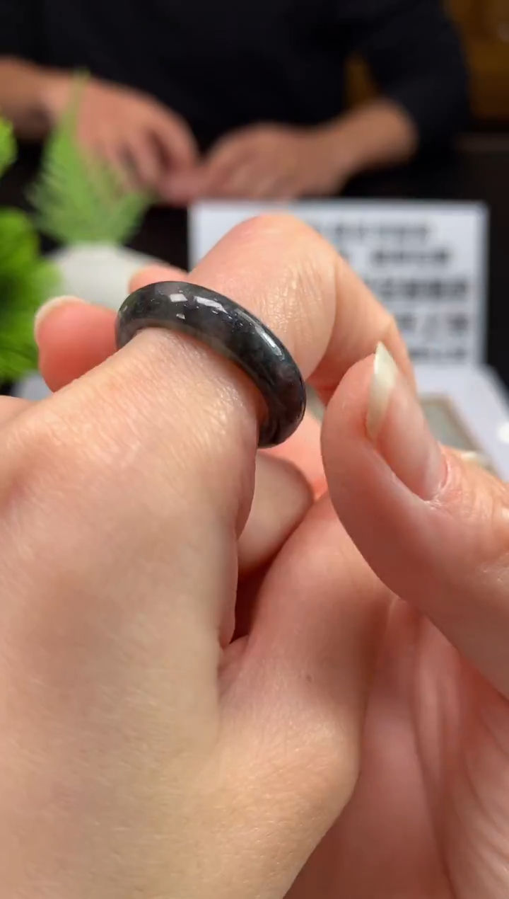 颈饰未镶嵌翡翠五**土---113166