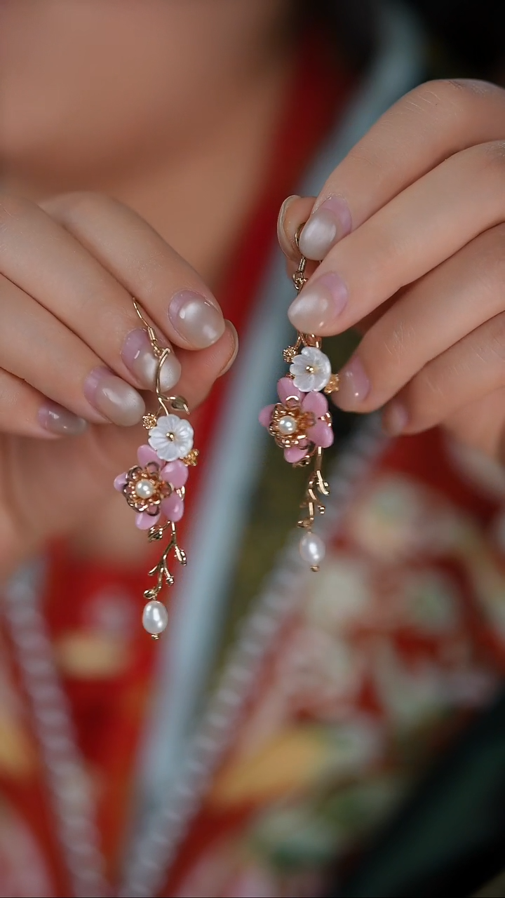 铜合金无耳环一对