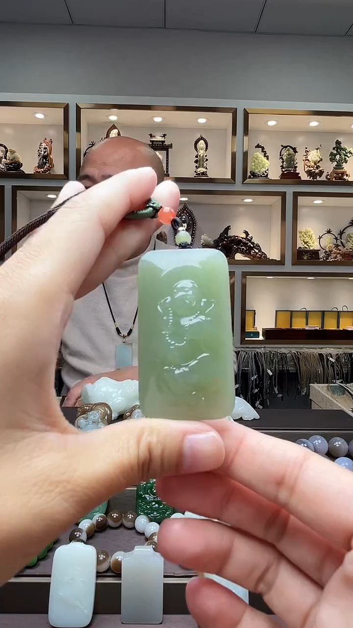 【闪购商品】和田玉颈饰未镶嵌苏