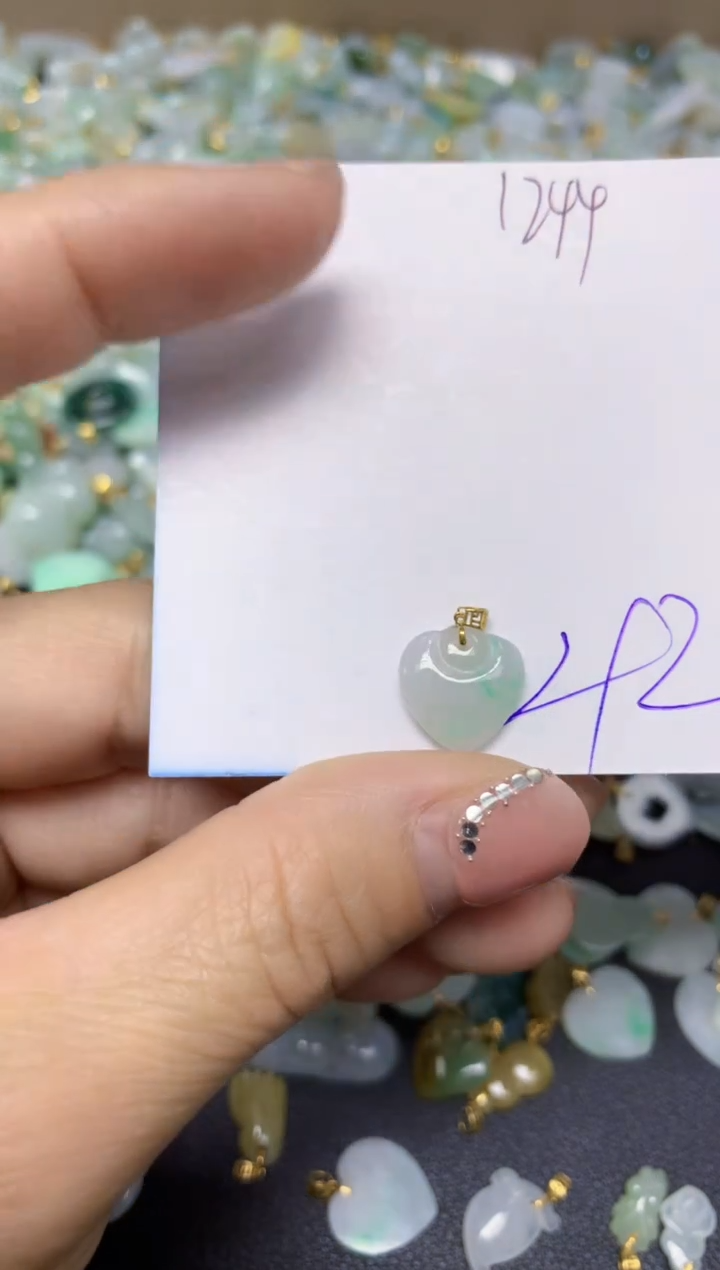 【闪购商品】翡翠挂件18K金镶嵌 天然翡翠A货