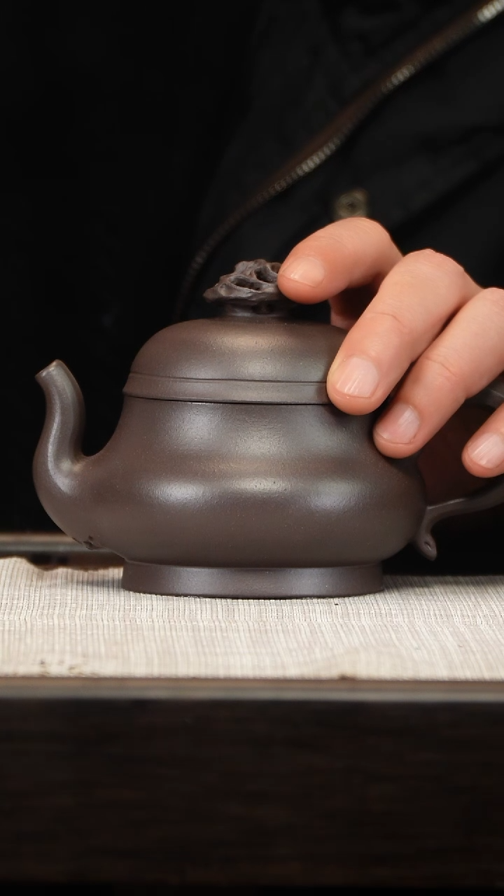 茶壶紫砂四底云炉