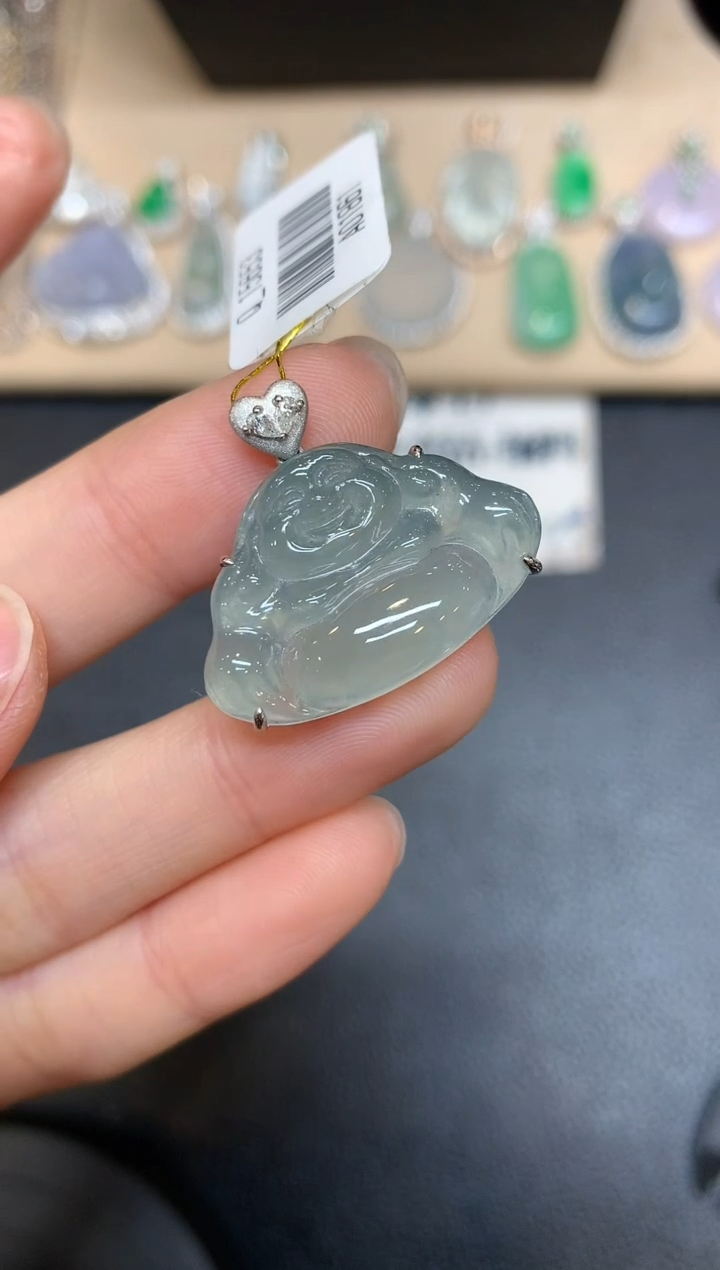 【闪购商品】翡翠颈饰18K金镶嵌佛公【无服务费