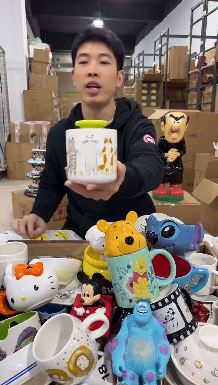 瓷片猫猫收纳罐  