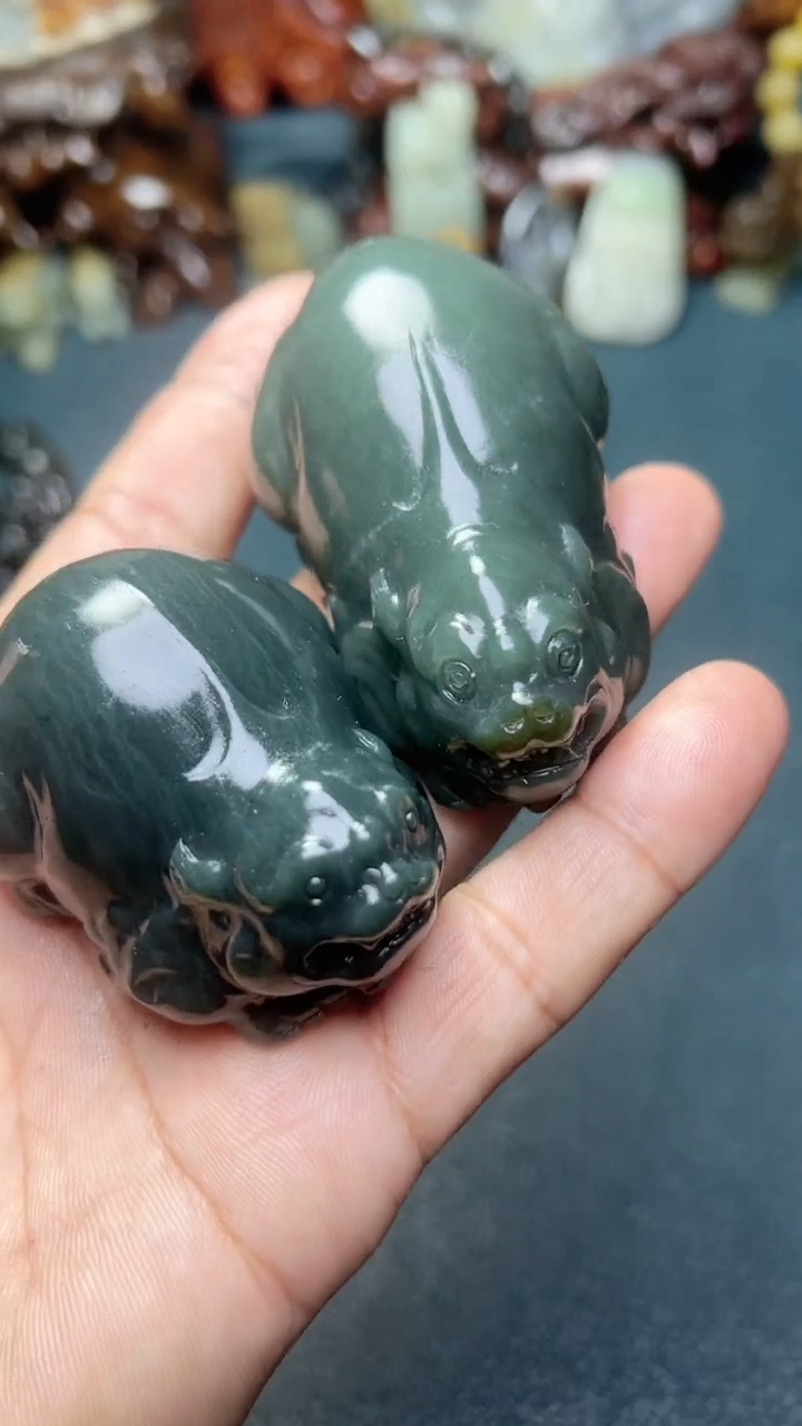 和田玉未镶嵌把件2