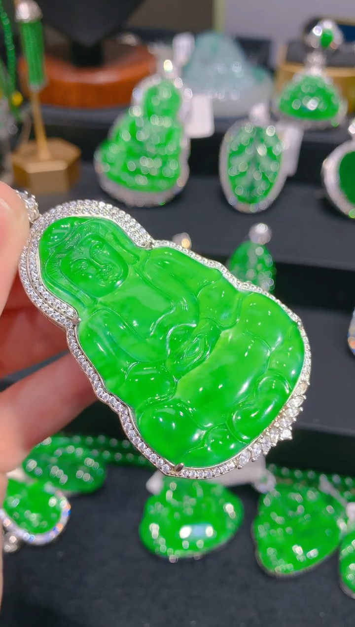 【闪购商品】翡翠颈饰银S925镶嵌71一季