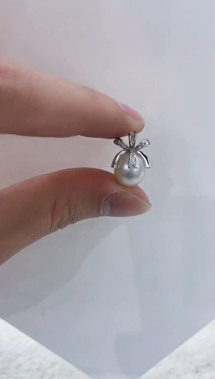 【闪购商品】海水珍珠吊坠(不含链)银S925镶嵌海水珍珠吊坠