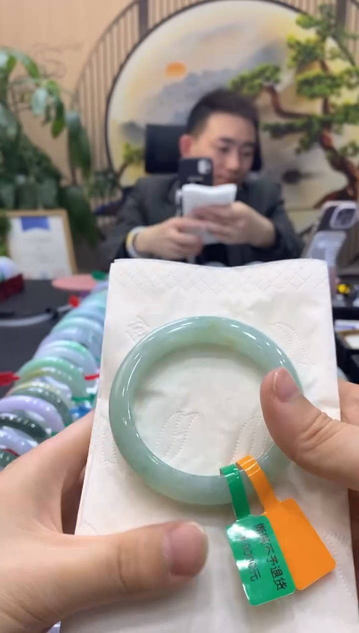 【闪购商品】翡翠手镯未镶嵌00000696