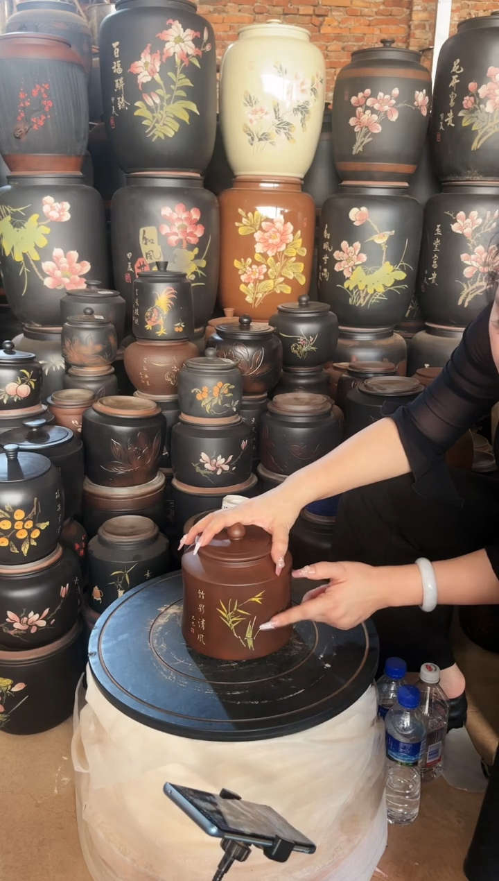 【闪购商品】壶瑕疵茶叶罐 小蛮腰古铜色 183