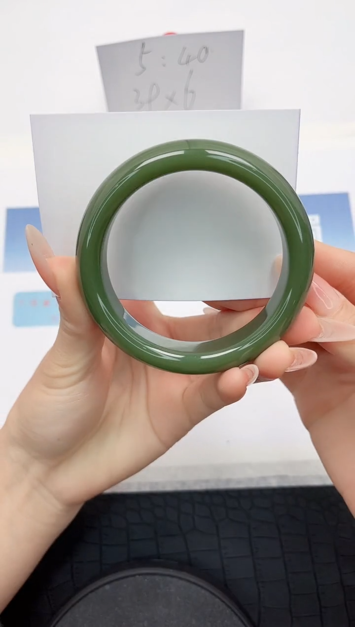 【闪购商品】石英质玉手镯未镶嵌L11-60.2