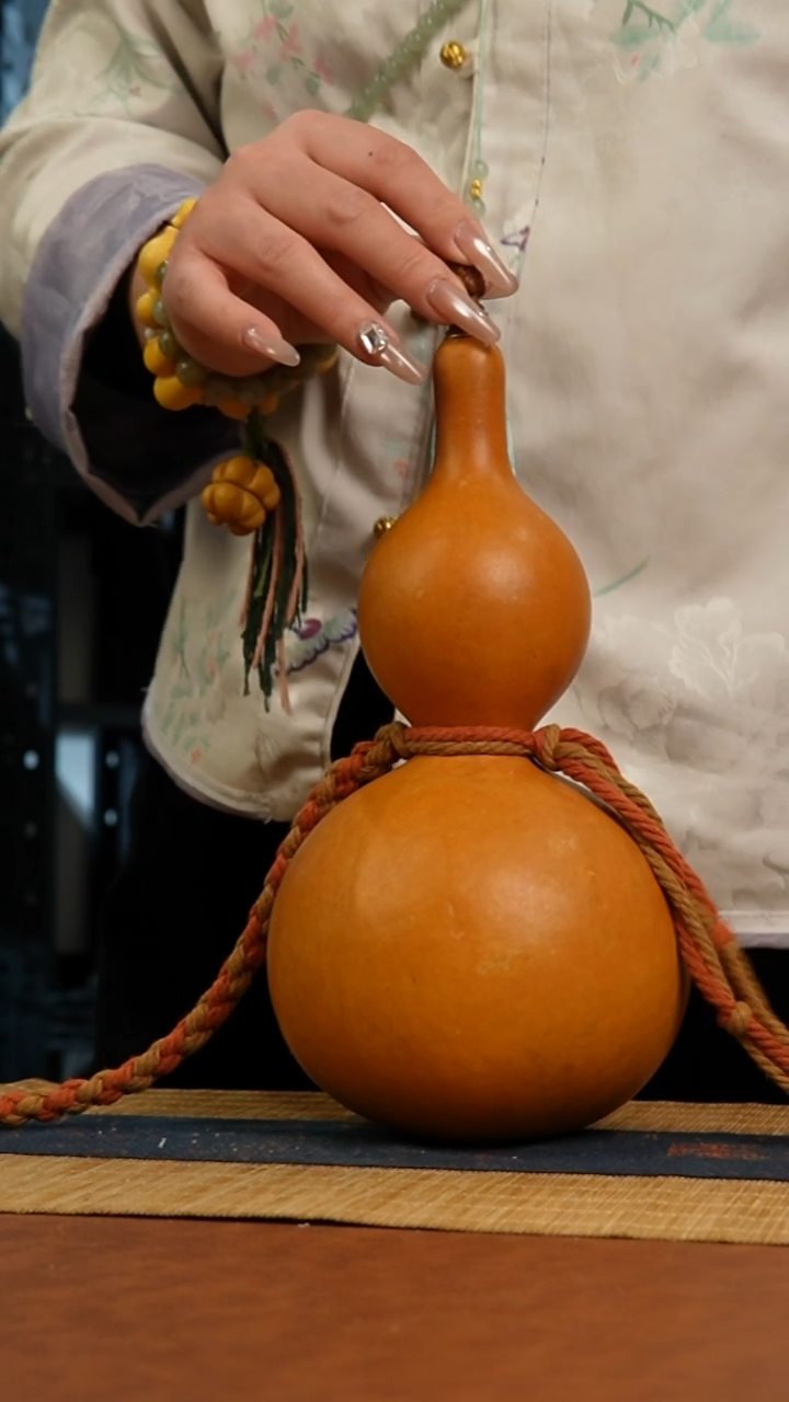 500号 天然热水酒葫芦 一物一拍（有瑕介意勿拍）