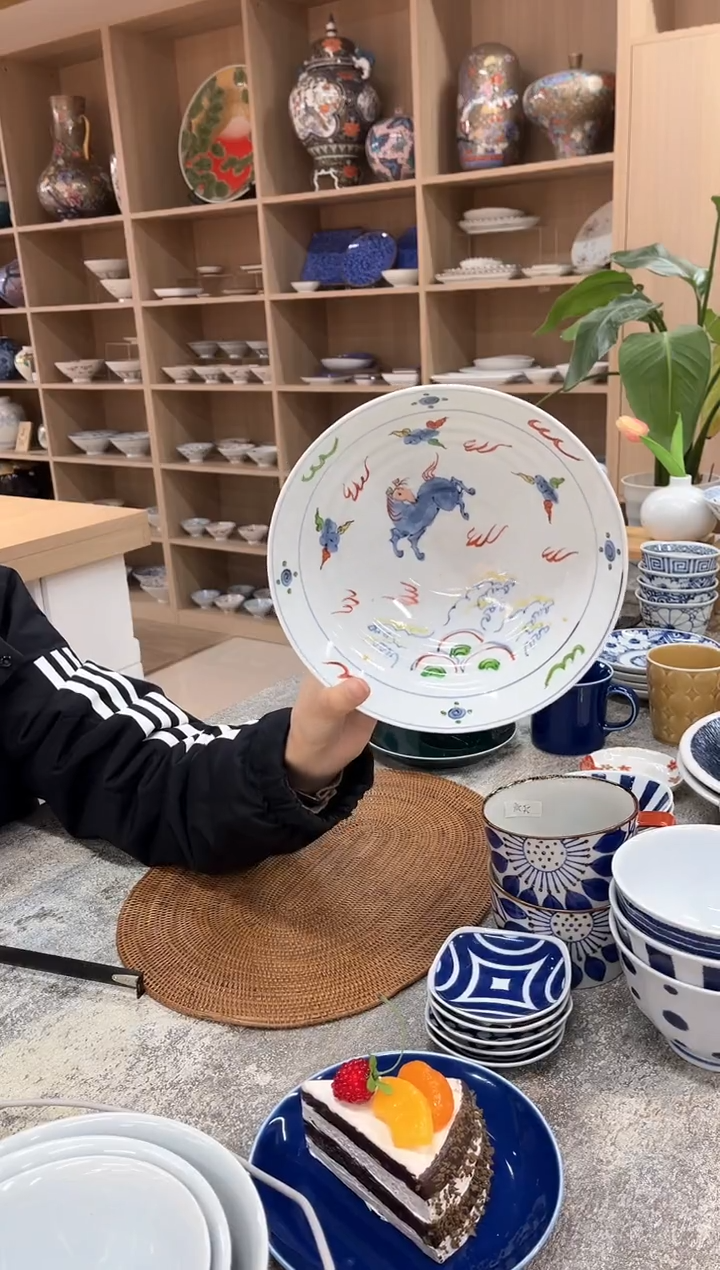 【闪购商品】瓷片HD-29 天啓赤絵馬波図 平丼（大）