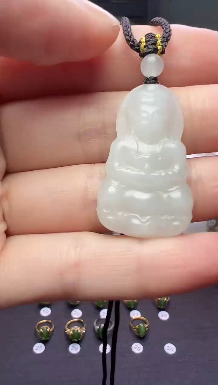 颈饰未镶嵌和田玉143号链接