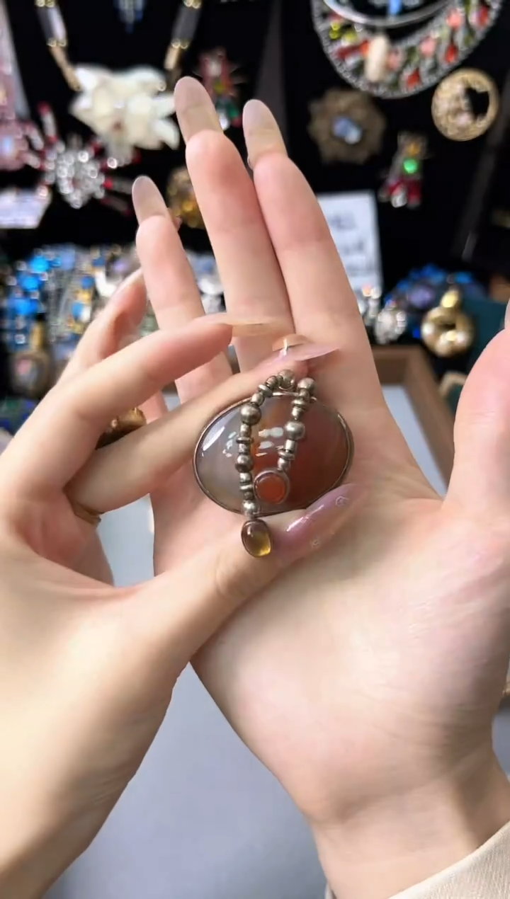 铁合金合成碳硅石闹闹重工稀有款胸针