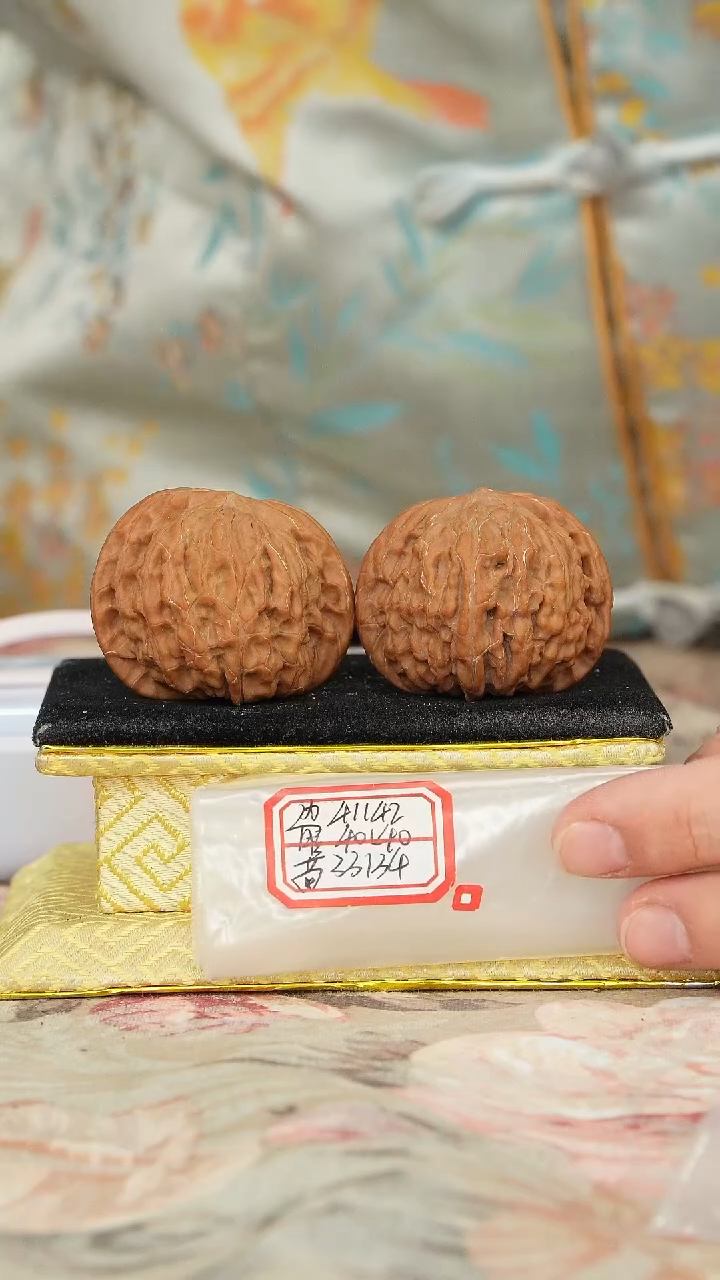 【闪购商品】文玩核桃把件磨盘