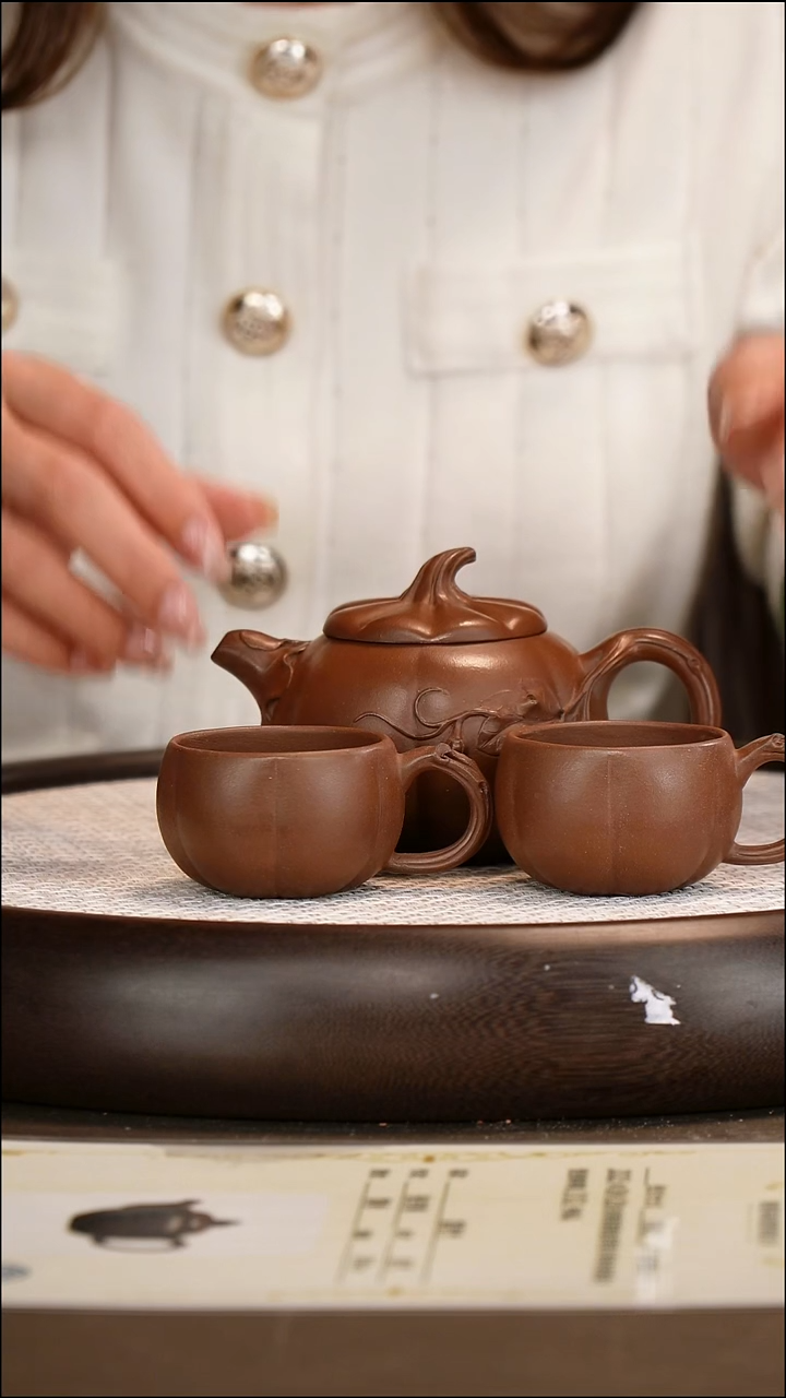 茶壶紫砂【张杏娟】龙潭紫泥 南瓜套组 240cc