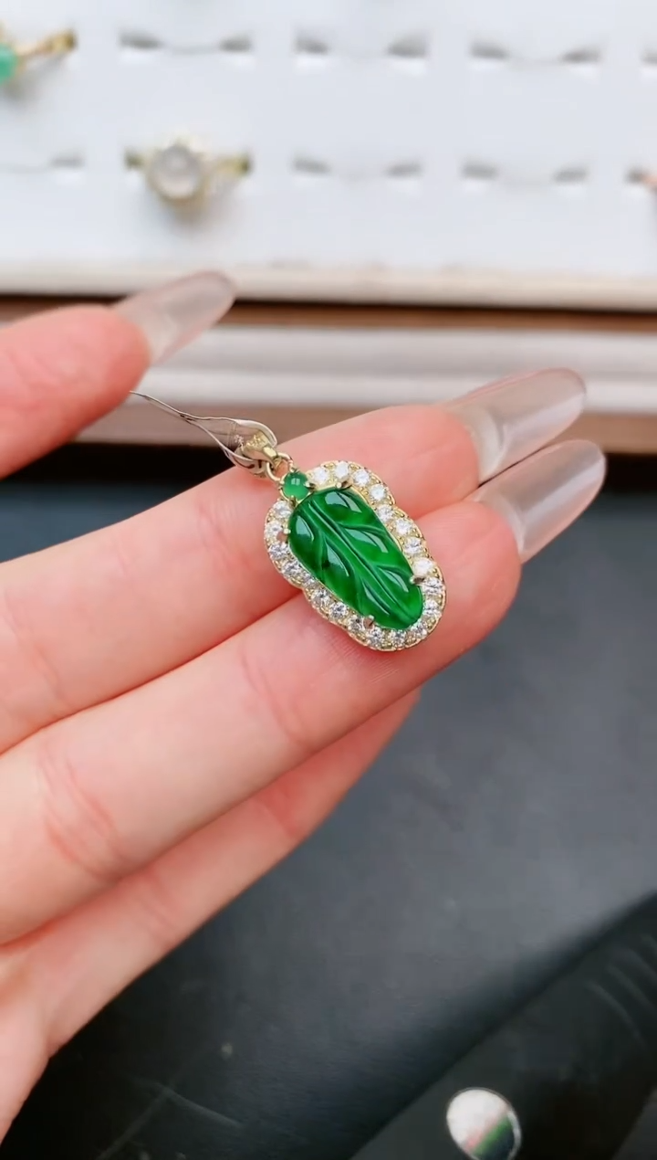 【闪购商品】翡翠戒指银S925镶嵌....