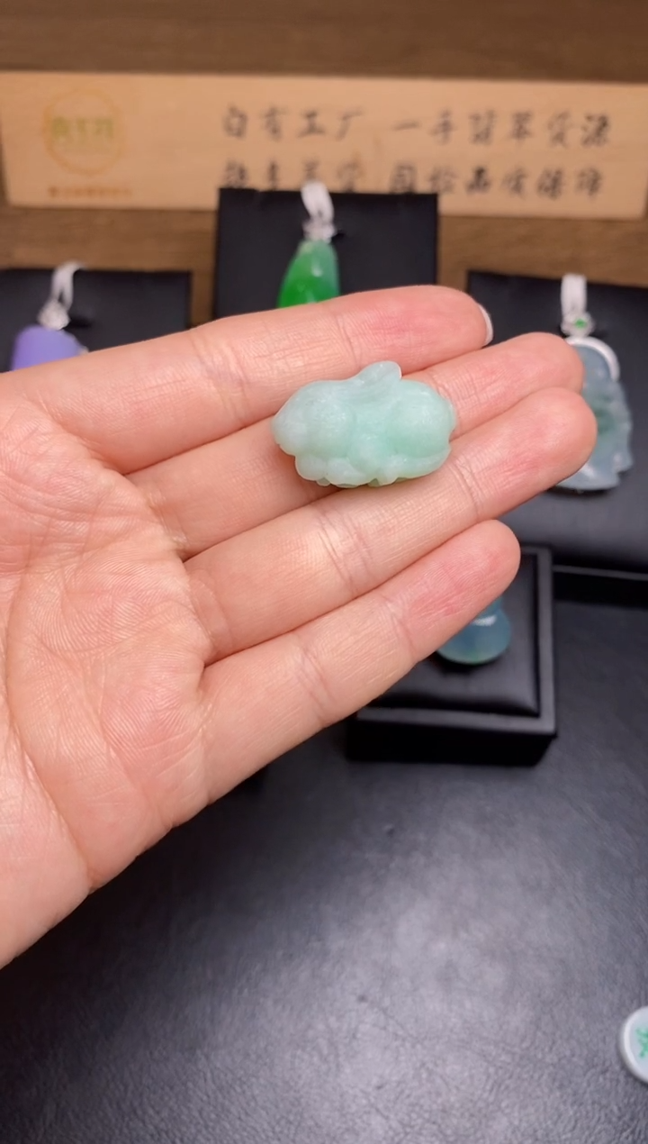 【闪购商品】定制翡翠未镶嵌翡翠