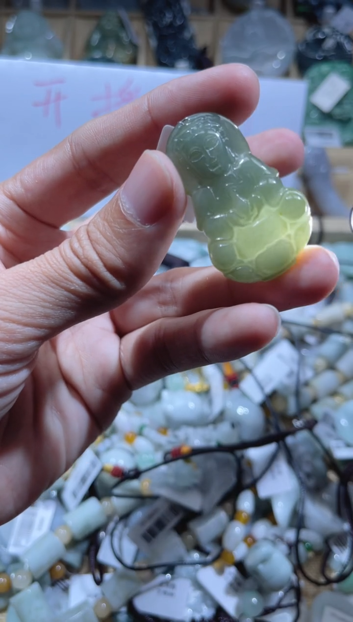 【闪购商品】翡翠颈饰未镶嵌天然缅甸A货翡翠（多样性发货）观音