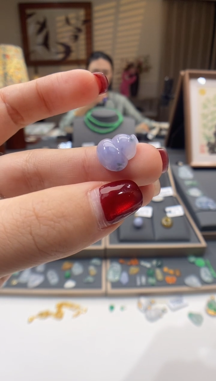 【闪购商品】翡翠颈饰未镶嵌葫芦