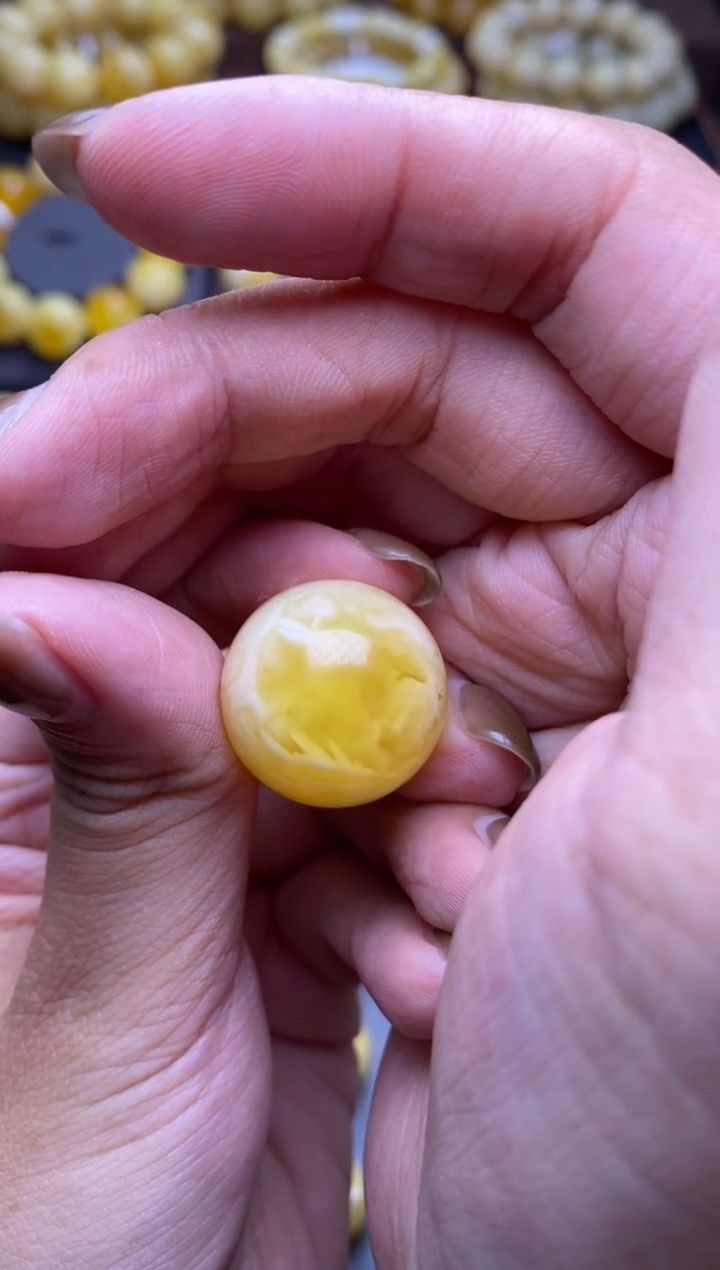 【闪购商品】琥珀裸石未镶嵌 大小姐珠宝严选29