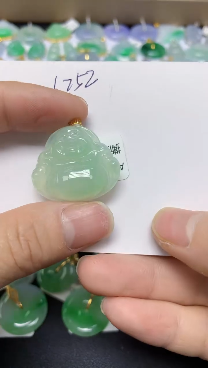 【闪购商品】翡翠挂件18K金镶嵌 天然翡翠A货