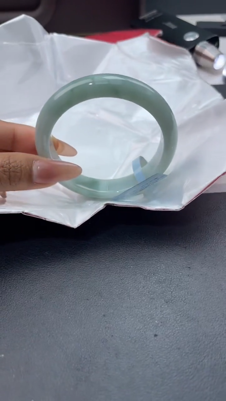 【闪购商品】翡翠手镯未镶嵌9翡翠手镯