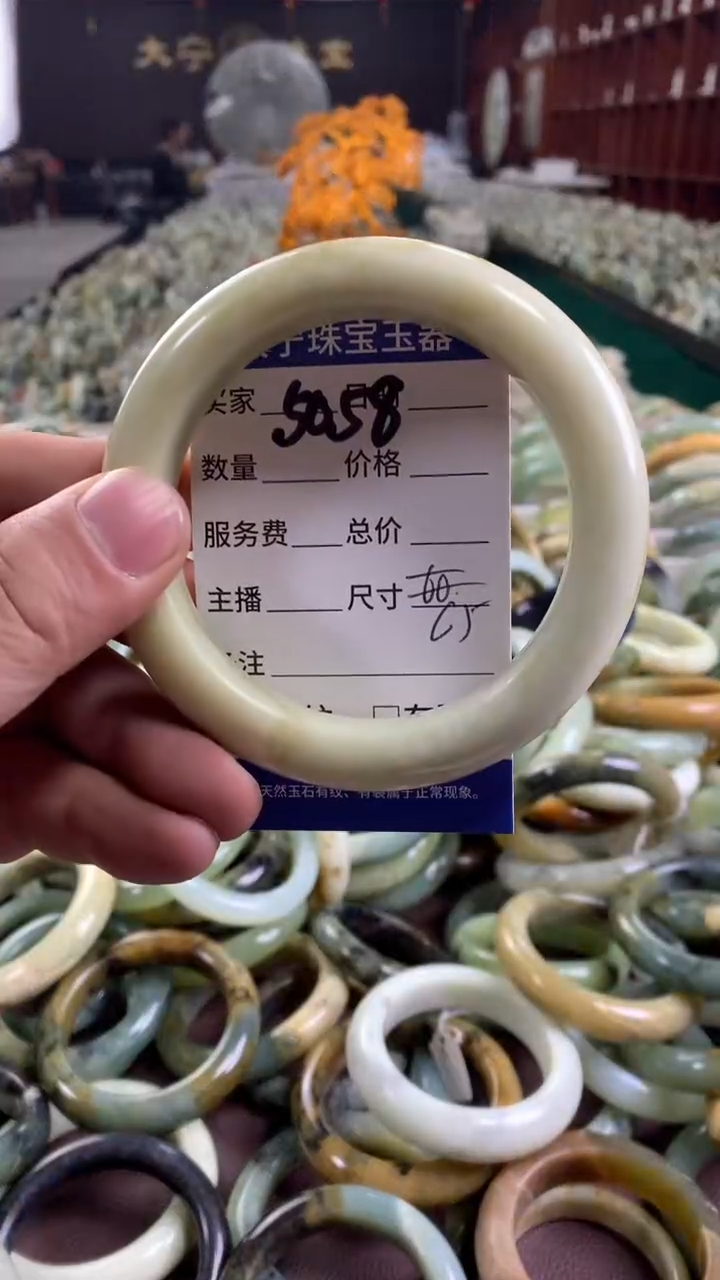 未镶嵌蛇纹石玉手镯5058