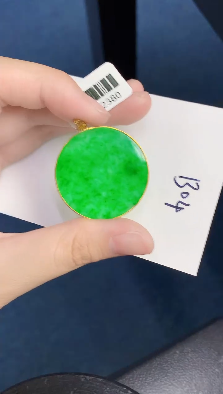 【闪购商品】翡翠颈饰18K金镶嵌000000000