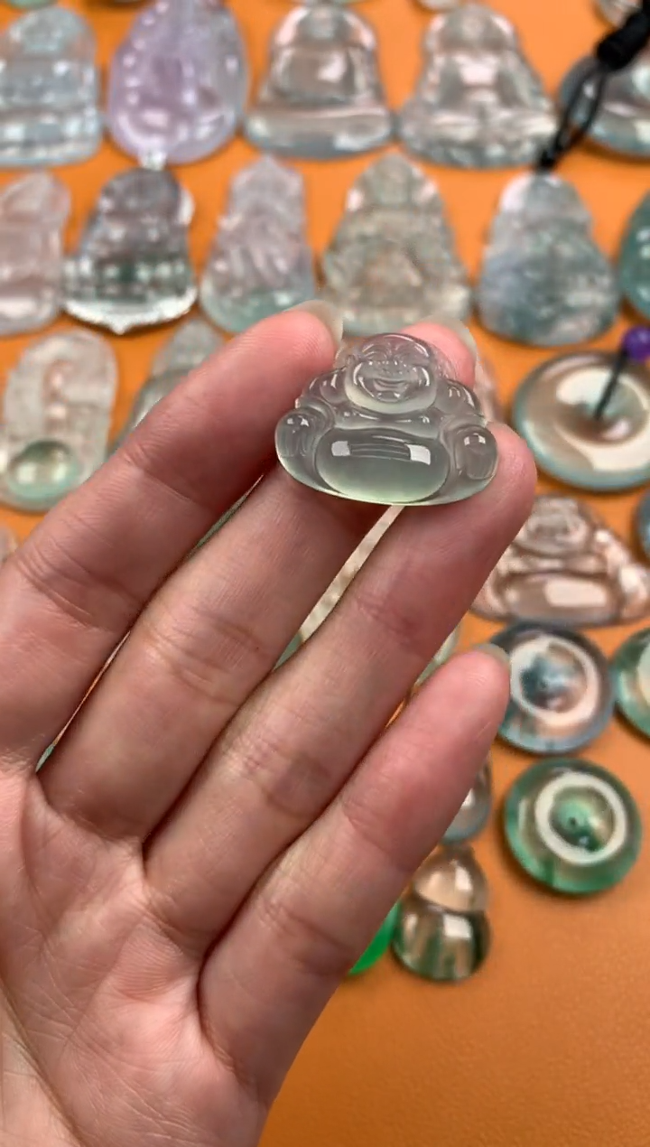 【闪购商品】翡翠颈饰未镶嵌18.4-24.2-5.6