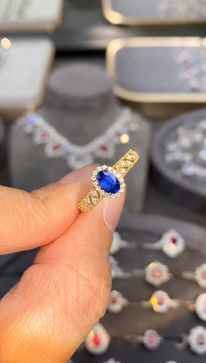 【闪购商品】蓝宝石戒指18K金镶嵌0.55ct/新年开工价