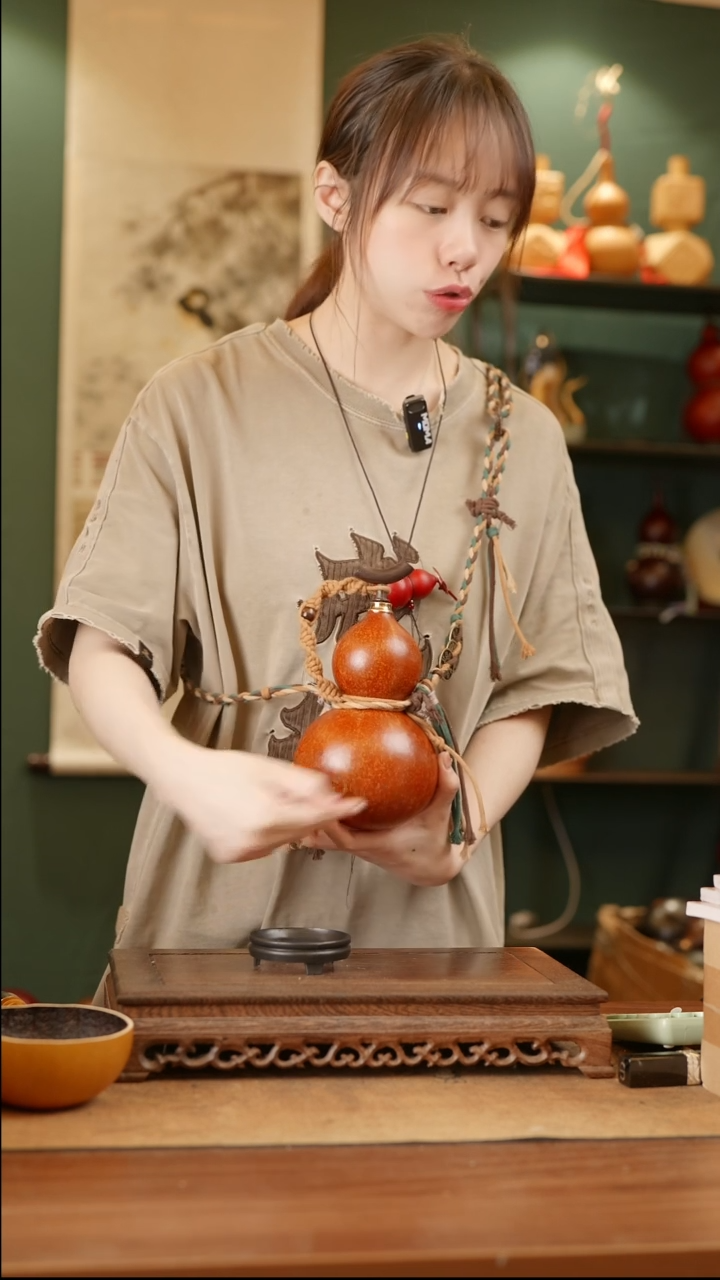 112号精品天然大漆酒葫芦一物一拍~