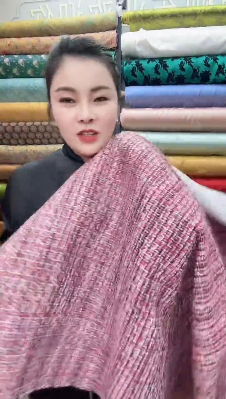 26号红色精品小香风  半米价