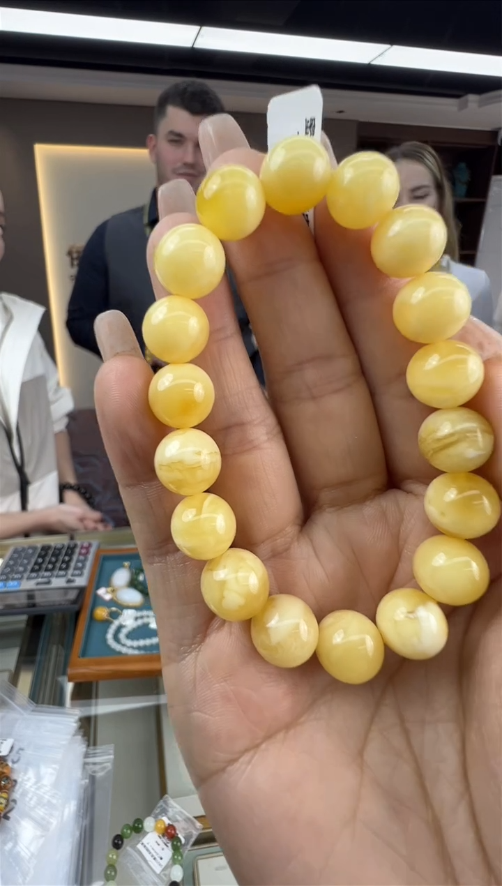 【闪购商品】琥珀手链未镶嵌52秒拍号