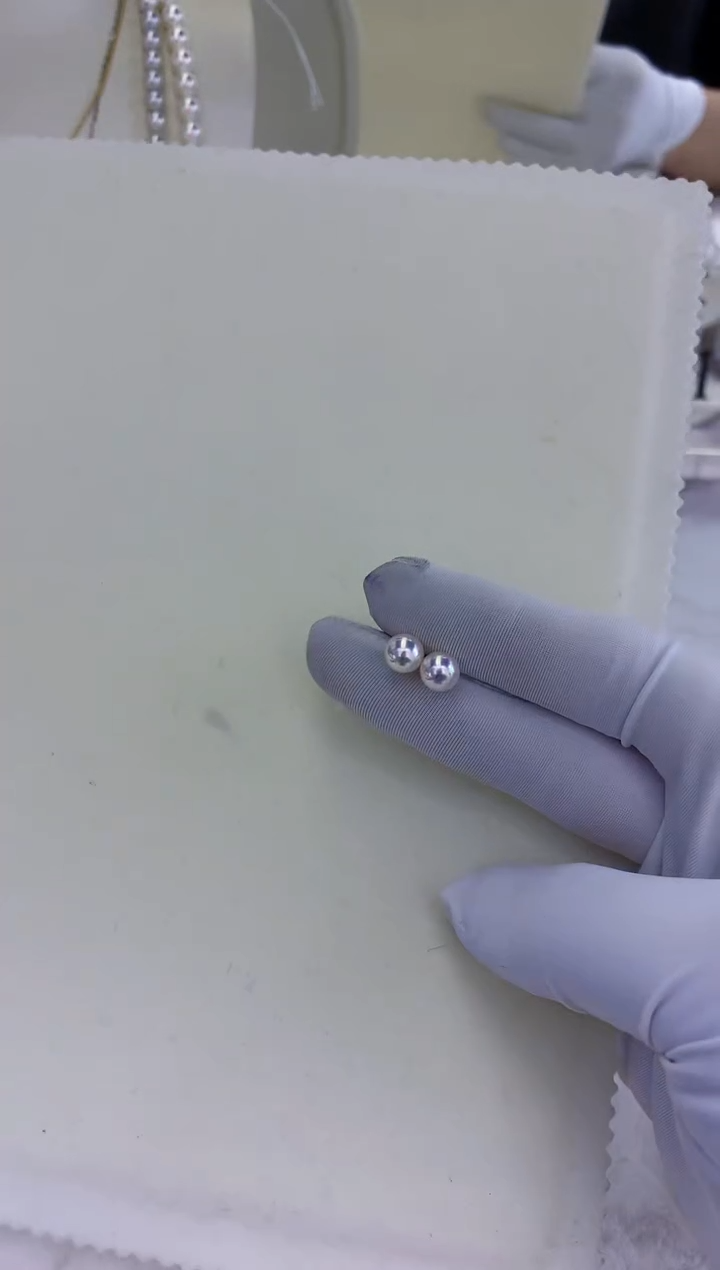 18K金镶嵌饰品海水珍珠6-7素钉定制