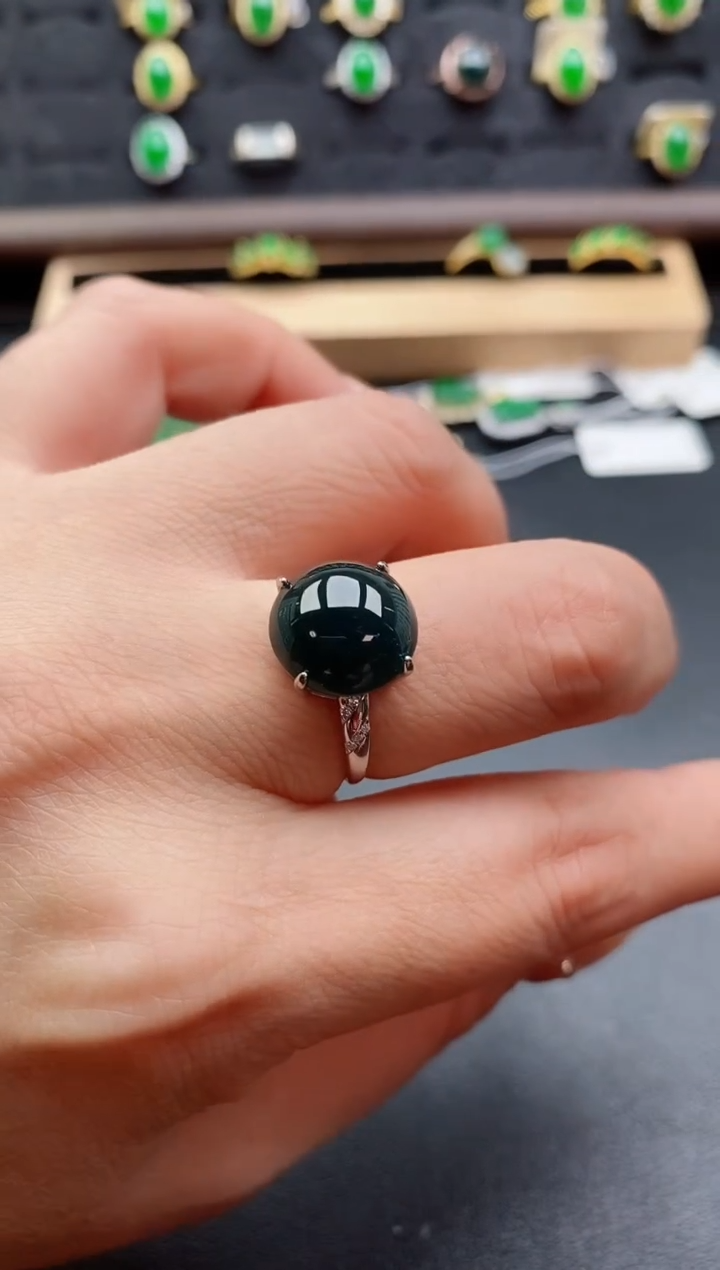 银S925镶嵌戒指翡翠1