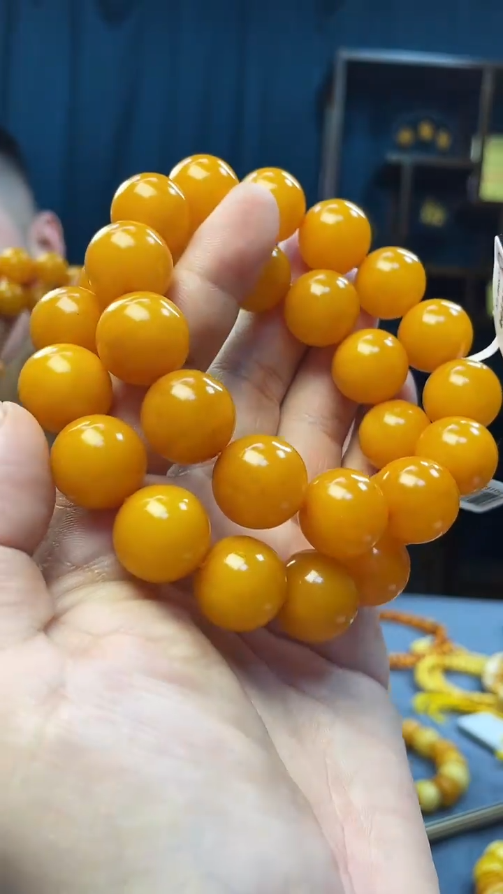 手串琥珀未镶嵌蜜蜡圆珠手串（多样性发其一）