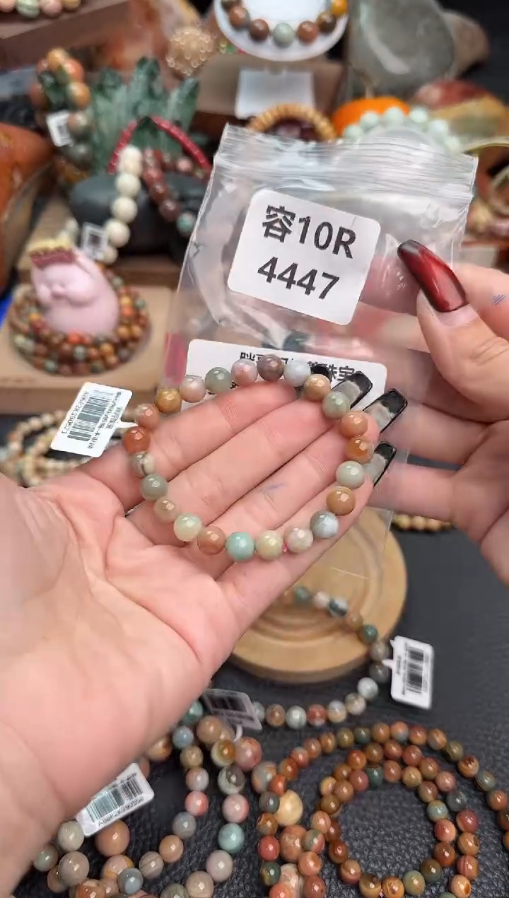 【闪购商品】石英质玉手链未镶嵌10R4447