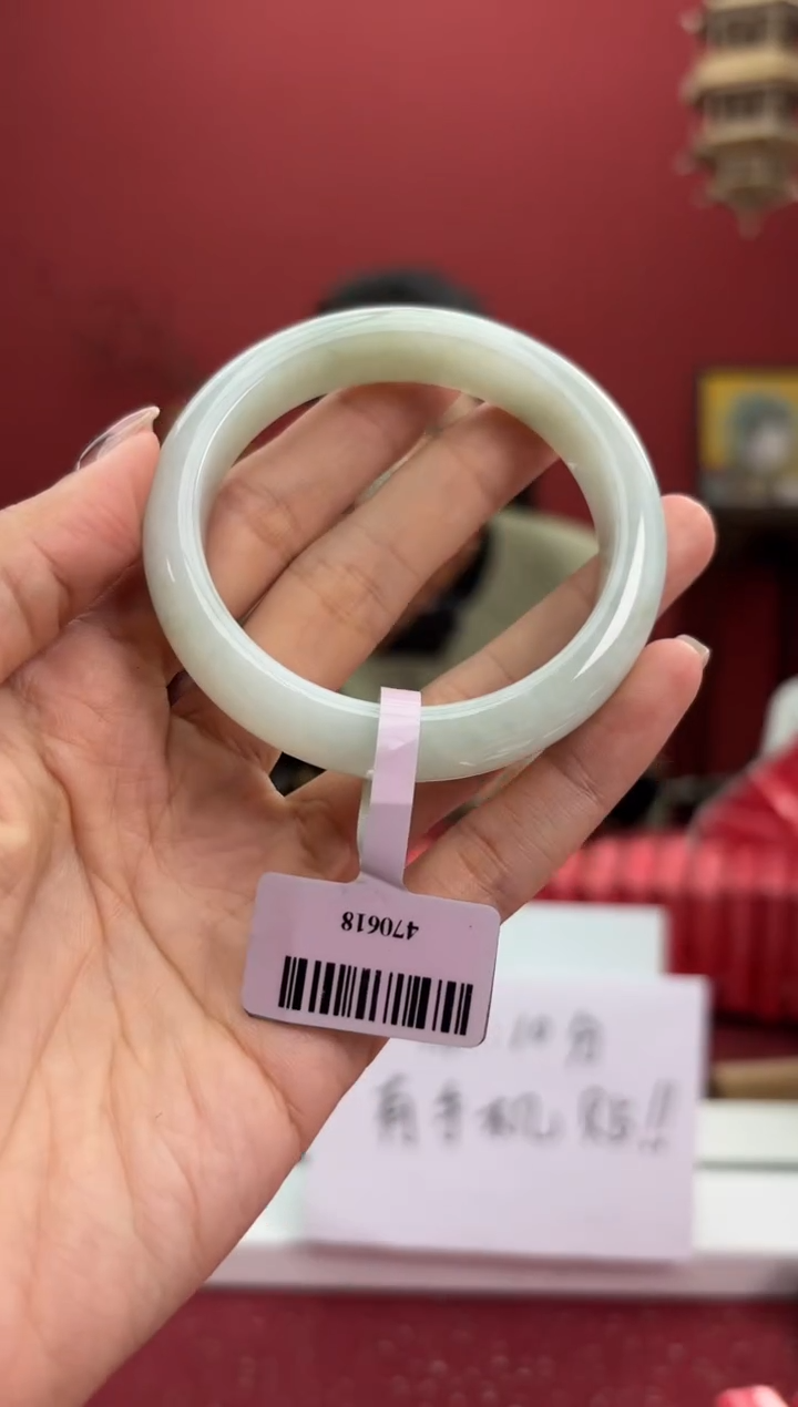 【闪购商品】翡翠手镯未镶嵌4手镯微瑕