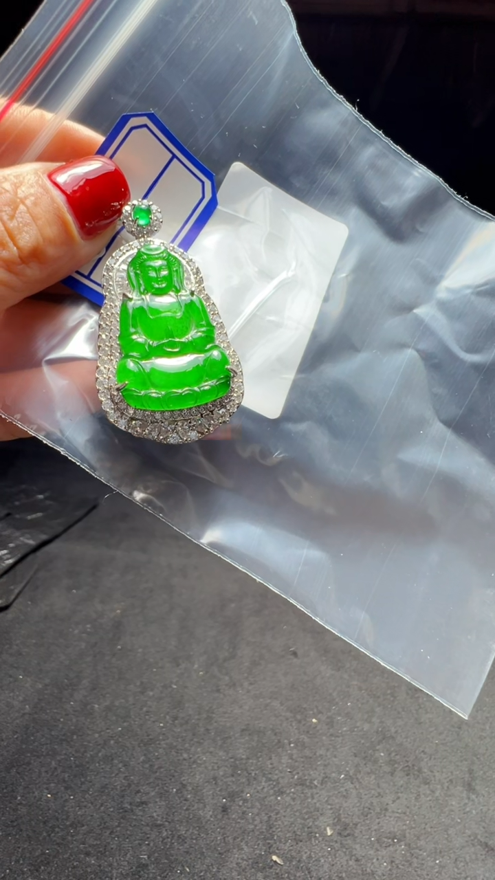 【闪购商品】翡翠吊坠(赠链)未镶嵌0716273260多样性发货